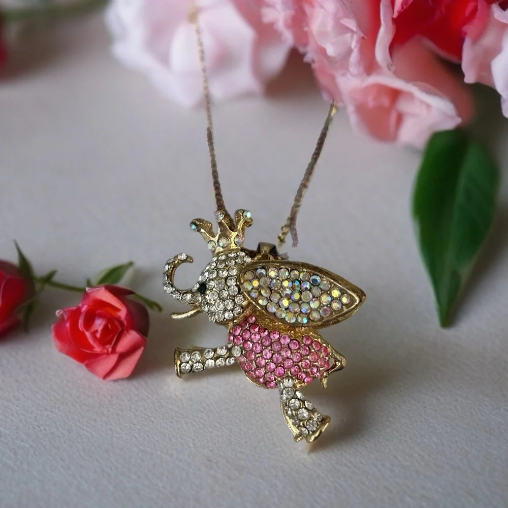Cute Betsy Johnson Pink Elephant Rhinestone Necklace